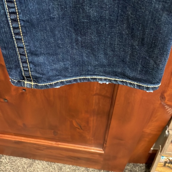 Women’s Jeans - Picture 5 of 7